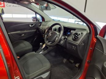 RENAULT CAPTUR 1.5 dCi ENERGY Iconic SUV 5dr Diesel EDC Euro 6 (s/s) (90 ps)