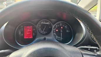 SEAT LEON 1.6 8V Sport Hatchback 5dr Petrol Manual Euro 4 (102 bhp)