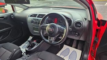 SEAT LEON 1.6 8V Sport Hatchback 5dr Petrol Manual Euro 4 (102 bhp)