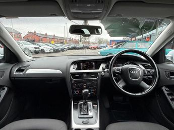 AUDI A4 2.0 TDI Executive SE Saloon 4dr Diesel Multitronic Euro 4 (143 p
