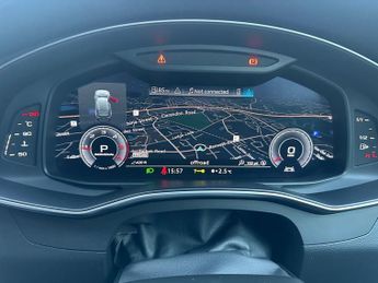 AUDI A6 AVANT 2.0 TDI 40 Black Edition Estate 5dr Diesel S Tronic Euro 6 (s/s)