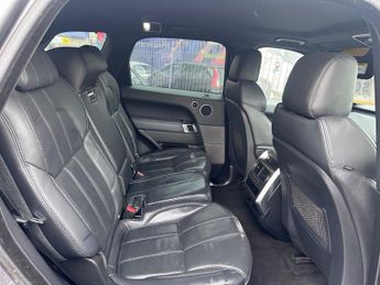 LAND ROVER RANGE ROVER SPORT 3.0 SD V6 HSE SUV 5dr Diesel Auto 4WD Euro 5 (s/s) (292 ps)