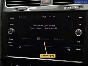 VOLKSWAGEN E-GOLF 35.8kWh e-Golf Hatchback 5dr Electric Auto (136 ps)