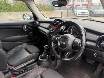 MINI HATCH 1.5 Cooper Hatchback 5dr Petrol Auto Euro 6-2 FORMER KEEPERS FIN