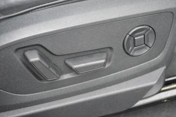 AUDI E-TRON 50 Technik SUV 5dr Electric Auto quattro 71.2kWh (313 ps)