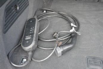 AUDI E-TRON 50 Technik SUV 5dr Electric Auto quattro 71.2kWh (313 ps)