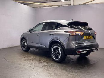NISSAN QASHQAI 1.3 DIG-T MHEV N-Connecta SUV 5dr Petrol Hybrid XTRON Euro 6 (s/