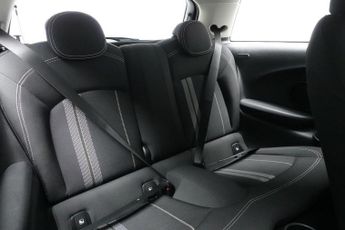 MINI Electric Hatch Cooper SE 32.6kWh Level 1 Hatchback 3dr Electric Auto (184 ps)