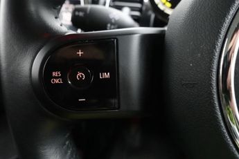 MINI Electric Hatch Cooper SE 32.6kWh Level 1 Hatchback 3dr Electric Auto (184 ps)