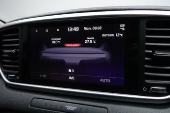 KIA SPORTAGE 1.6 CRDi MHEV 2 SUV 5dr Diesel Hybrid DCT Euro 6 (s/s) (134 bhp)