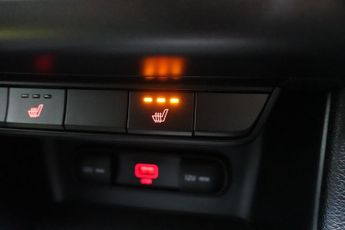 KIA SPORTAGE 1.6 CRDi MHEV 2 SUV 5dr Diesel Hybrid DCT Euro 6 (s/s) (134 bhp)