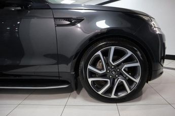 LAND ROVER DISCOVERY 3.0 SD V6 HSE SUV 5dr Diesel Auto 4WD Euro 6 (s/s) (306 ps)