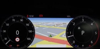 LAND ROVER DISCOVERY 3.0 SD V6 HSE SUV 5dr Diesel Auto 4WD Euro 6 (s/s) (306 ps)