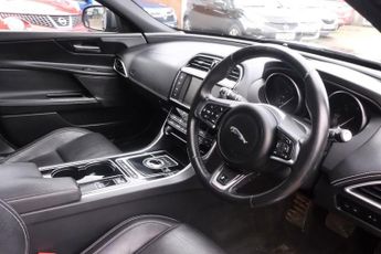 JAGUAR XE 2.0d R-Sport Saloon 4dr Diesel Auto Euro 6 (s/s) (180 ps)