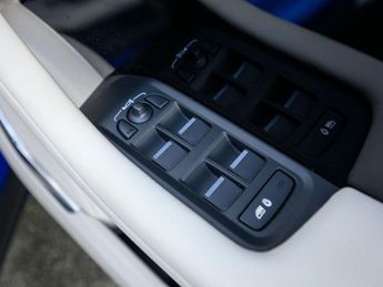 JAGUAR I-PACE 400 90kWh SE SUV 5dr Electric Auto 4WD (400 ps)