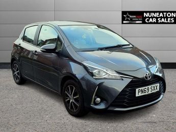 Toyota Yaris 1.5 VVT-i Icon Tech Hatchback 5dr Petrol CVT Euro 6 (111 ps)