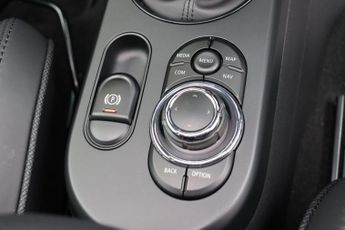 MINI Electric Hatch COOPER SE 32.6kWh LEVEL 3 