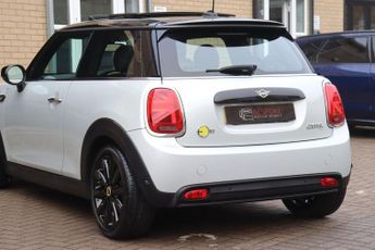 MINI Electric Hatch COOPER SE 32.6kWh LEVEL 3 