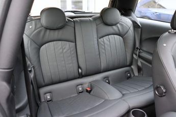 MINI Electric Hatch COOPER SE 32.6kWh LEVEL 3 