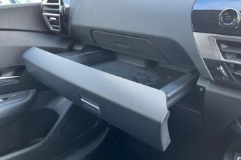 CITROEN C4 1.2 PureTech MAX Hatchback 5dr Petrol EAT8 Euro 6 (s/s) (130 ps)