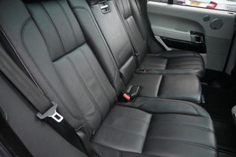 LAND ROVER RANGE ROVER 3.0 TD V6 Vogue SE SUV 5dr Diesel Auto 4WD Euro 5 (s/s) (258 ps)