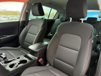 KIA SPORTAGE 1.6 CRDi EcoDynamics+ 2 SUV 5dr Diesel Hybrid DCT Euro 6 (s/s) (