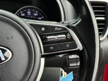 KIA SPORTAGE 1.6 CRDi EcoDynamics+ 2 SUV 5dr Diesel Hybrid DCT Euro 6 (s/s) (