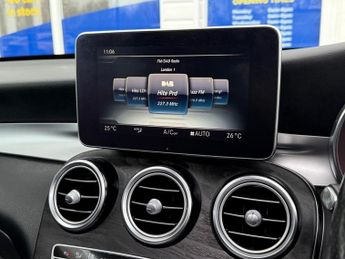 MERCEDES-BENZ GLC 2.1 GLC250d AMG Line (Premium Plus) SUV 5dr Diesel G-Tronic 4MAT