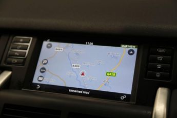 LAND ROVER DISCOVERY SPORT 2.0 TD4 HSE Black SUV 5dr Diesel Auto 4WD Euro 6 (s/s) (180 ps)