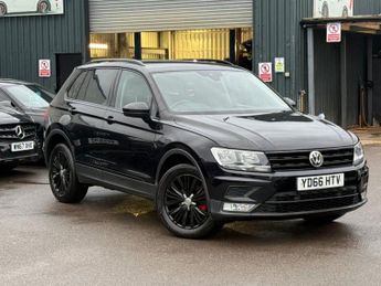 VOLKSWAGEN TIGUAN 2.0 TDI BlueMotion Tech SE Navigation SUV 5dr Diesel DSG 4Motion