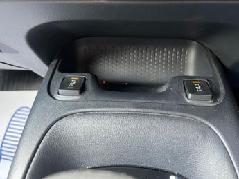 TOYOTA COROLLA 1.8 VVT-h Car Derived Van 5dr Petrol Hybrid CVT Euro 6 (s/s) (14