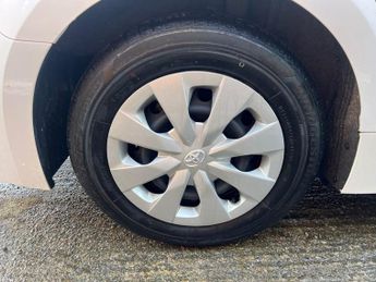 TOYOTA COROLLA 1.8 VVT-h Car Derived Van 5dr Petrol Hybrid CVT Euro 6 (s/s) (14