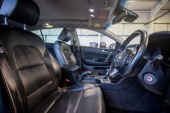 KIA SPORTAGE 1.7 CRDi 3 SUV 5dr Diesel DCT Euro 6 (s/s) (139 bhp)