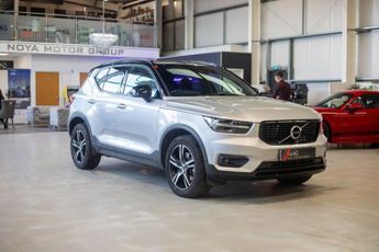 VOLVO XC40 2.0 D3 R-Design SUV 5dr Diesel Auto AWD Euro 6 (s/s) (150 ps)