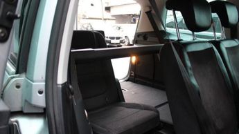 VOLKSWAGEN SHARAN 2.0 TDI BlueMotion Tech SE MPV 5dr Diesel DSG Euro 6 (s/s) (150 