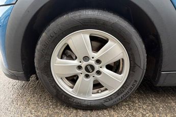 MINI HATCH 1.5 Cooper Classic Hatchback 5dr Petrol Steptronic Euro 6 (s/s) 