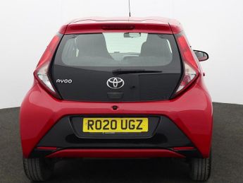TOYOTA AYGO 1.0 VVT-i x-play Hatchback 5dr Petrol Manual Euro 6 (71 ps)