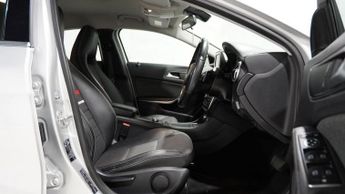MERCEDES-BENZ A-CLASS 1.5 A180 CDI SE Hatchback 5dr Diesel 7G-DCT Euro 5 (s/s) (109 ps