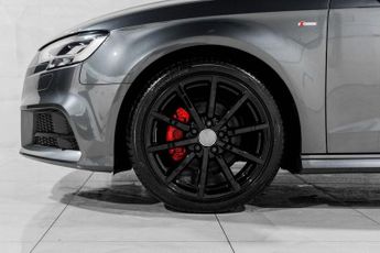 AUDI A3 1.5 TFSI CoD 35 Black Edition Sportback 5dr Petrol S Tronic Euro