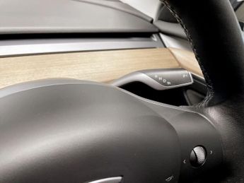 TESLA Model 3 Saloon 4dr Electric Auto RWD (241 bhp)