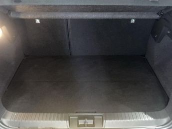 RENAULT CAPTUR 1.6 E-TECH 9.8kWh E-Tech engineered SUV 5dr Petrol Plug-in Hybri