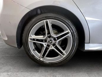 MERCEDES-BENZ A CLASS 1.5 A180d AMG Line (Executive) Hatchback 5dr Diesel 7G-DCT Euro 