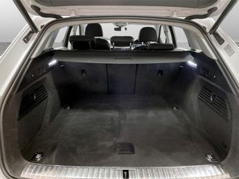 AUDI E-TRON 50 Technik SUV 5dr Electric Auto quattro 71.2kWh (313 ps)