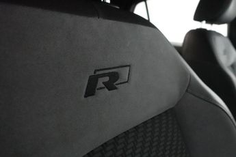 VOLKSWAGEN T-CROSS 1.5 TSI EVO R-Line SUV 5dr Petrol DSG Euro 6 (s/s) (150 ps)