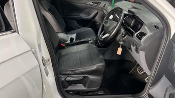 VOLKSWAGEN T-CROSS 1.5 TSI EVO R-Line SUV 5dr Petrol DSG Euro 6 (s/s) (150 ps)
