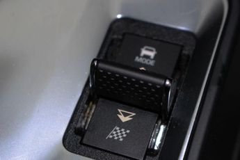 JAGUAR E-PACE 2.0 D180 R-Dynamic SE SUV 5dr Diesel Auto AWD Euro 6 (s/s) (180 