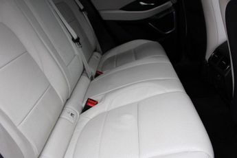 JAGUAR E-PACE 2.0 D180 R-Dynamic SE SUV 5dr Diesel Auto AWD Euro 6 (s/s) (180 