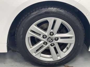 TOYOTA COROLLA 1.8 VVT-h GPF Icon Tech Touring Sports 5dr Petrol Hybrid CVT Eur
