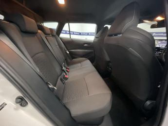 TOYOTA COROLLA 1.8 VVT-h GPF Icon Tech Touring Sports 5dr Petrol Hybrid CVT Eur