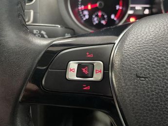 VOLKSWAGEN POLO 1.2 TSI BlueMotion Tech SE Hatchback 3dr Petrol Manual Euro 6 (s